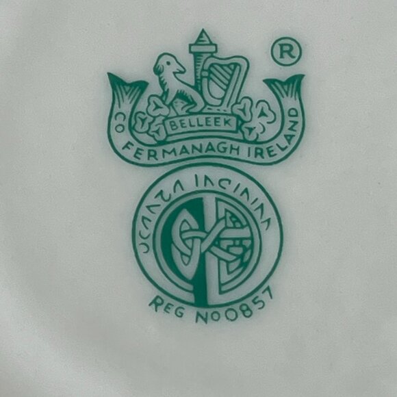 Belleek Limpet Yellow Cake Plate 5th Mark 1955-65 Ireland Vintage Mother's Day - Picture 7 of 7